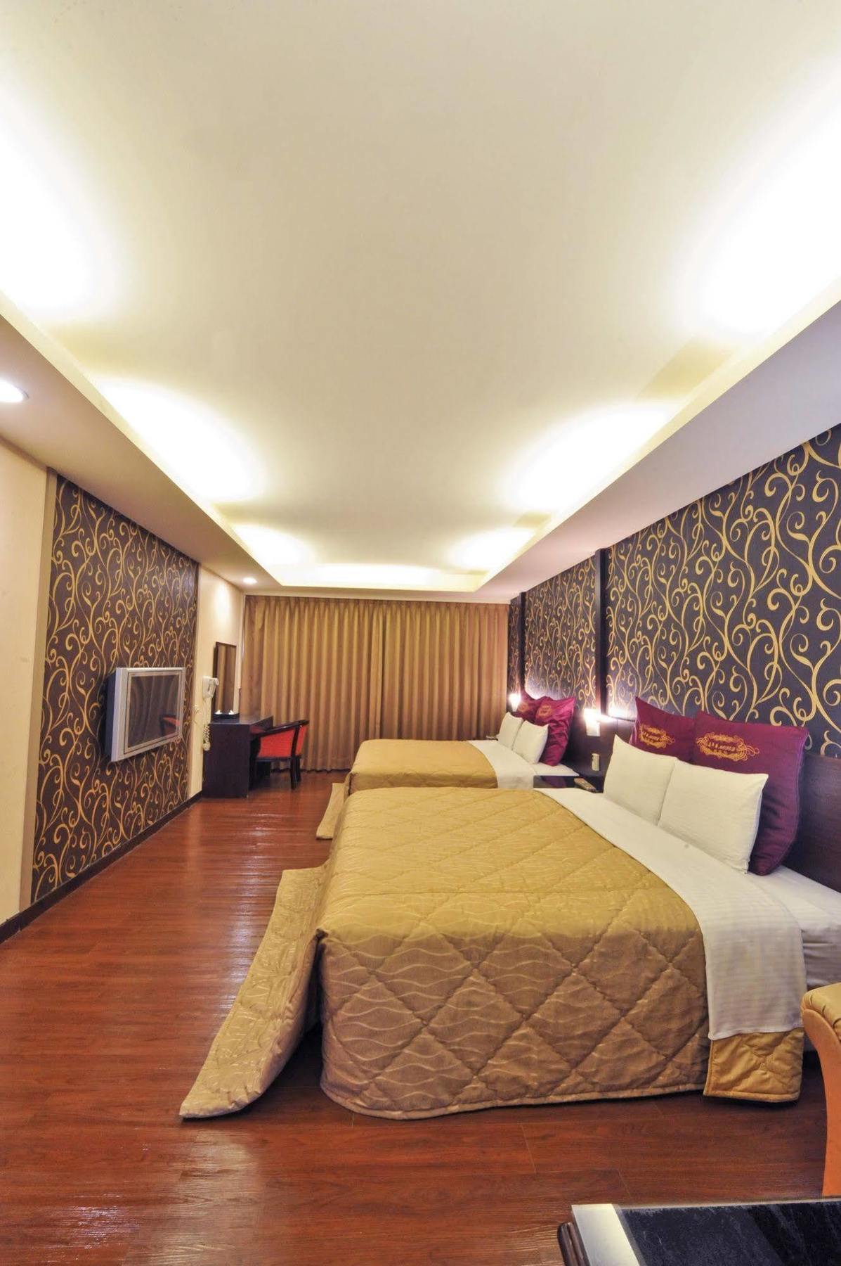 Carnival Motel Тайбэй Экстерьер фото